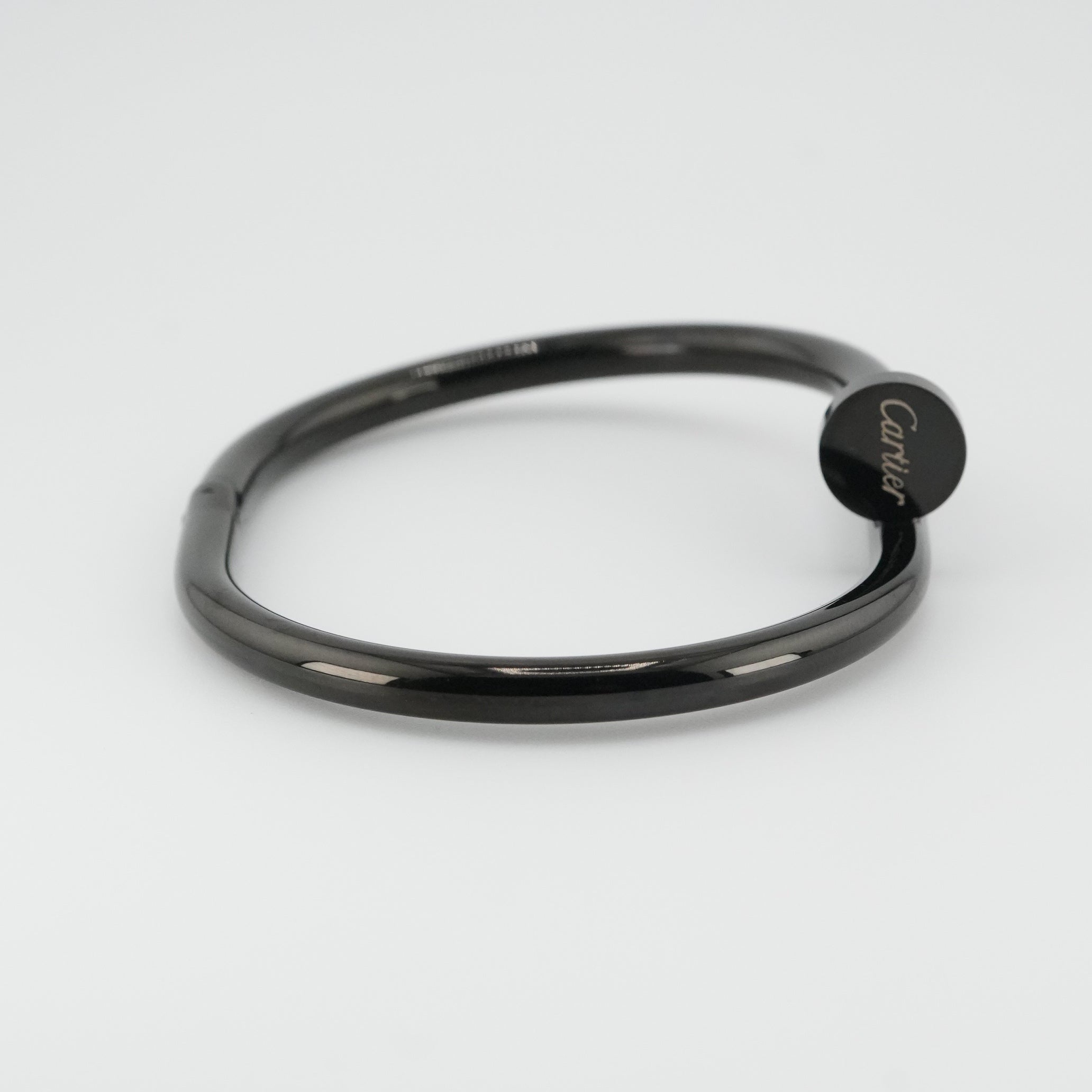 Apex Nail Cuff