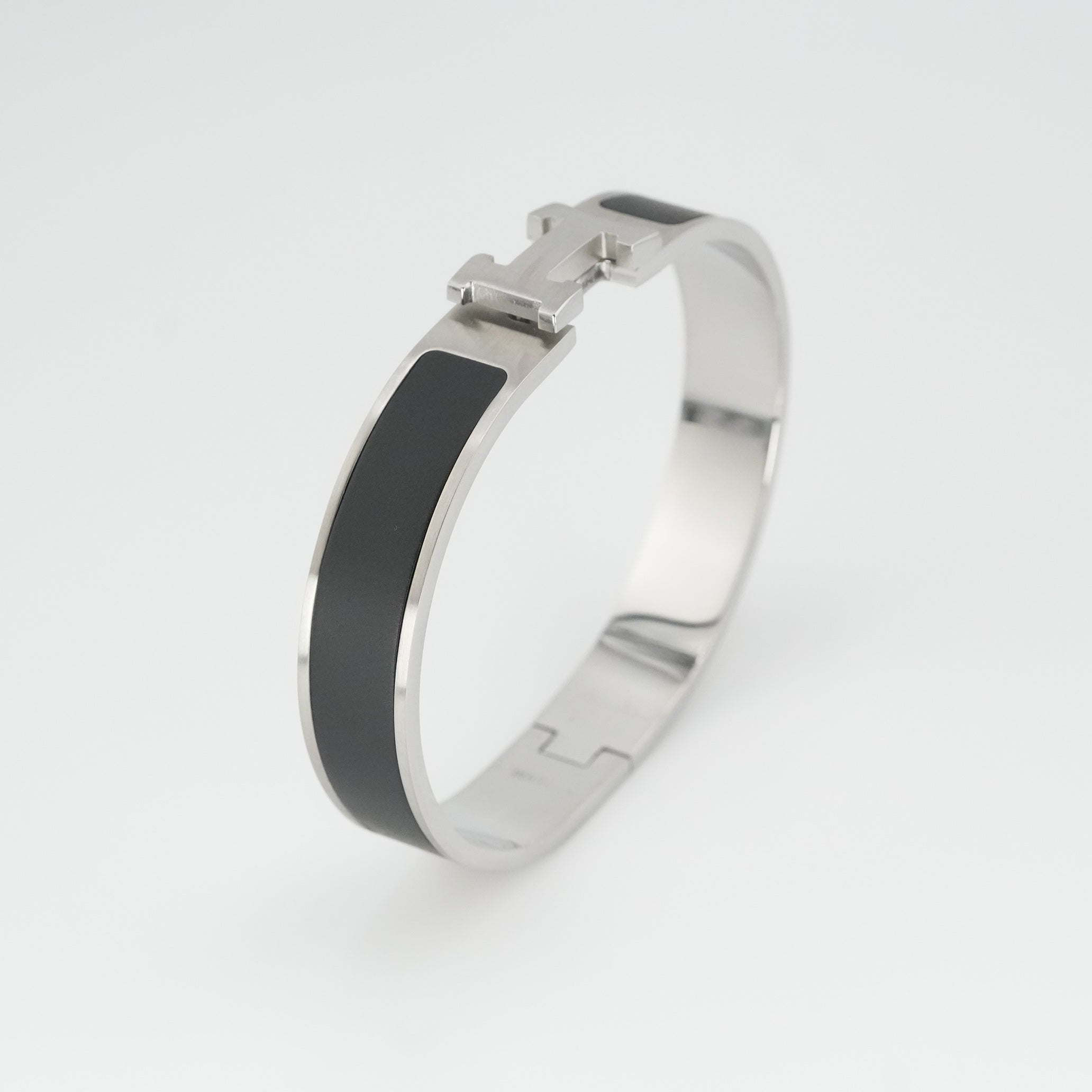 Silver Onyx Band Bracelet