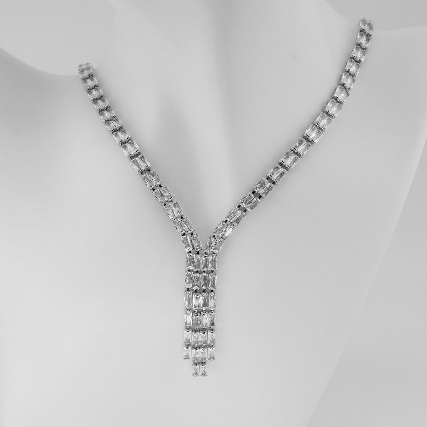 Radiant Elegance Jewelry Set