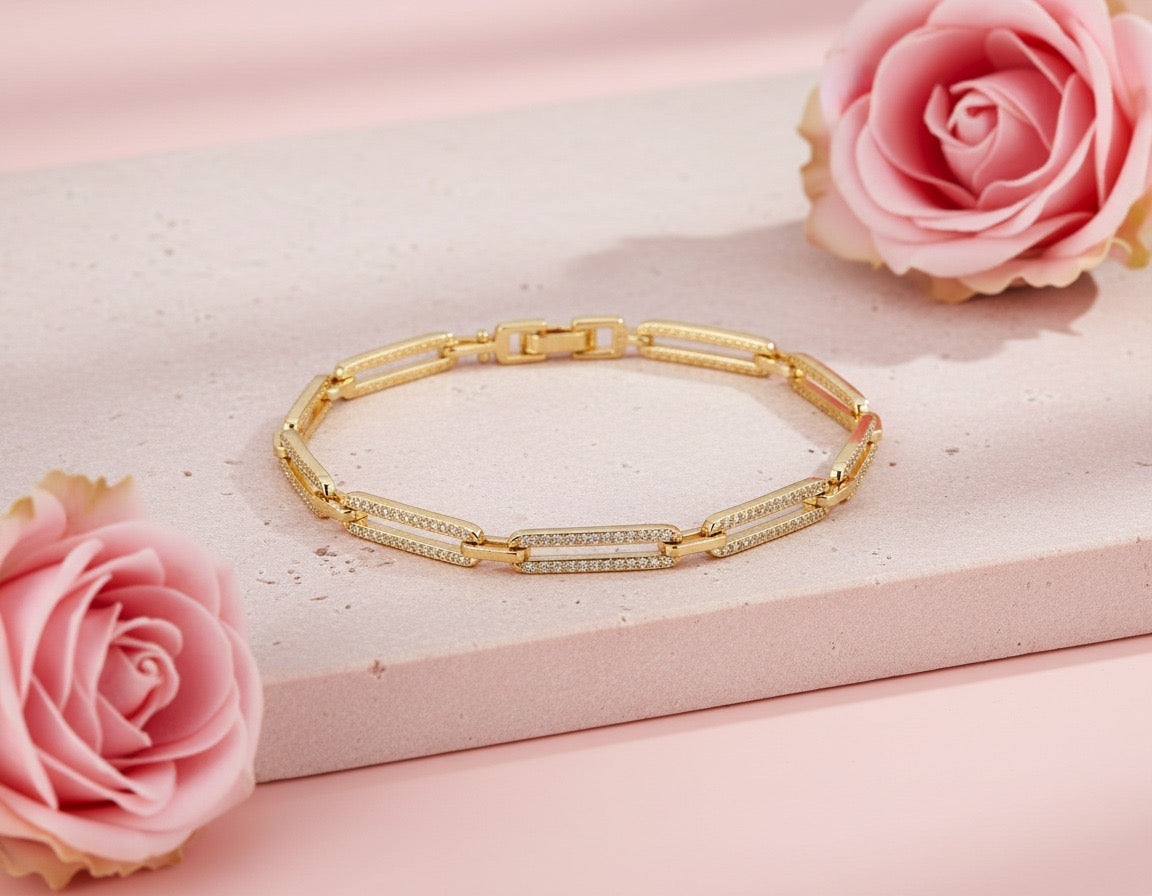 Modern Crystal Link Bracelet