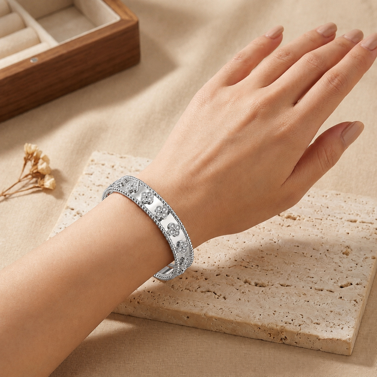 Celeste Clover Bangle