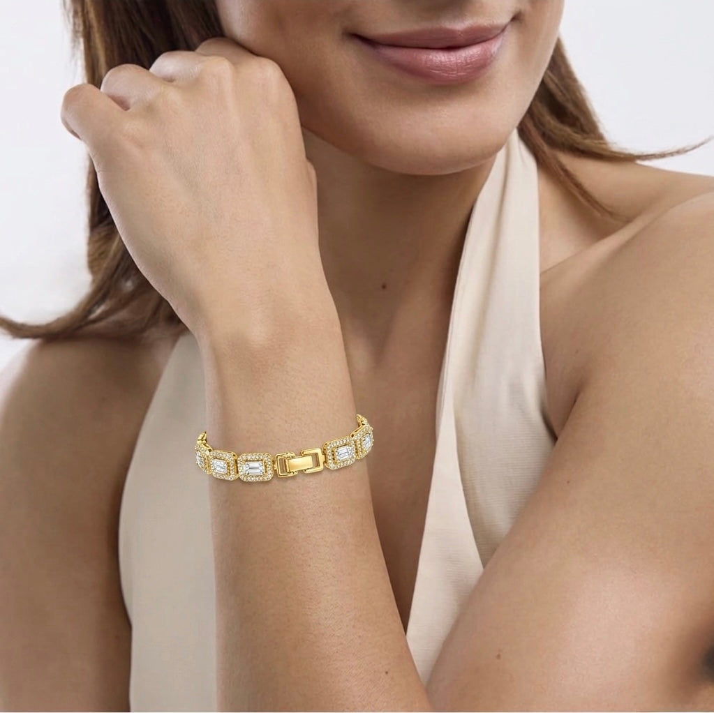 Royal Radiance Rectangle Zircon Bracelet