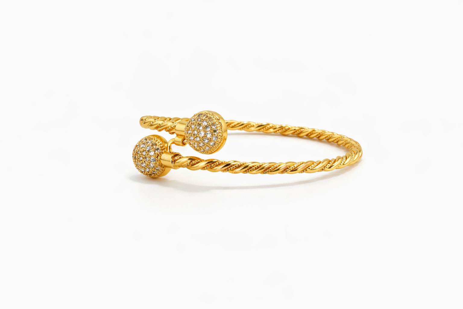 Aria Pavé Twist Gold Bracelet