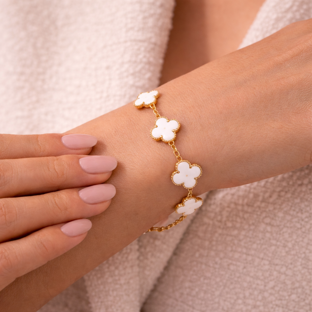 Ivory Clover Bracelet