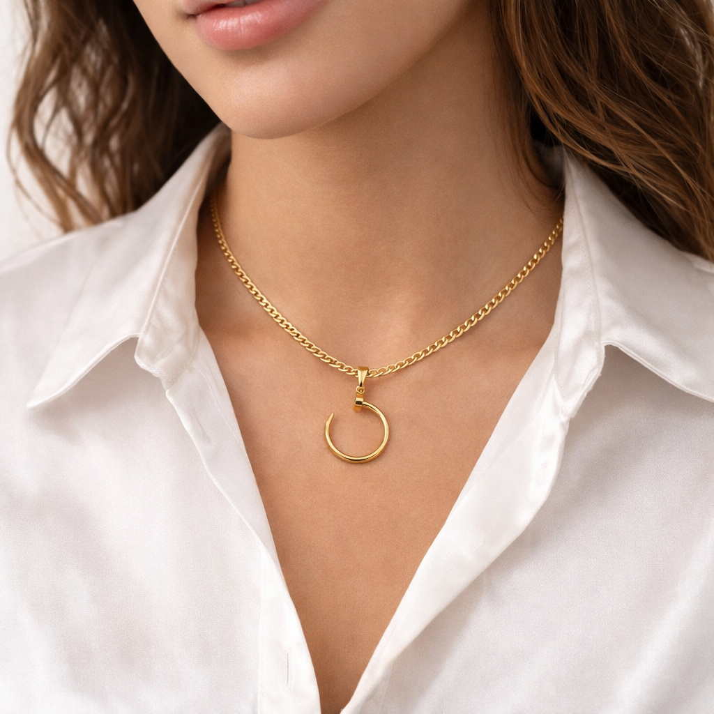 Minimal Arc Gold Necklace