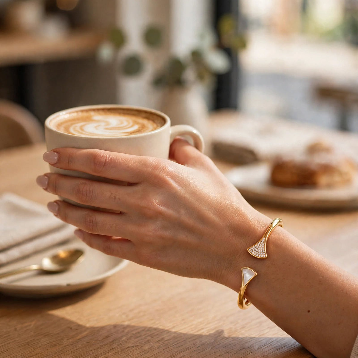Serena Pavé Gold Bangle