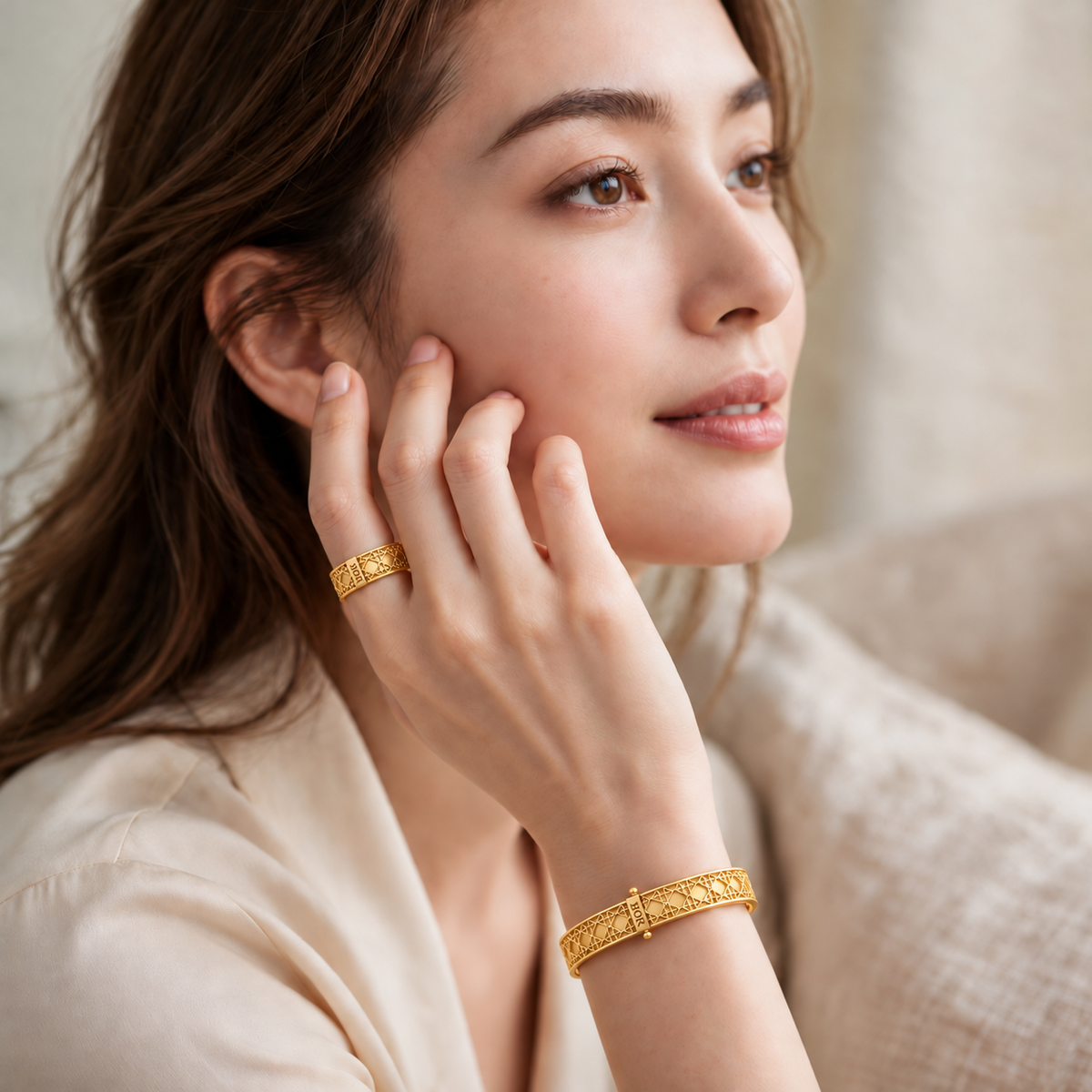 Aurelia Signature Bangle