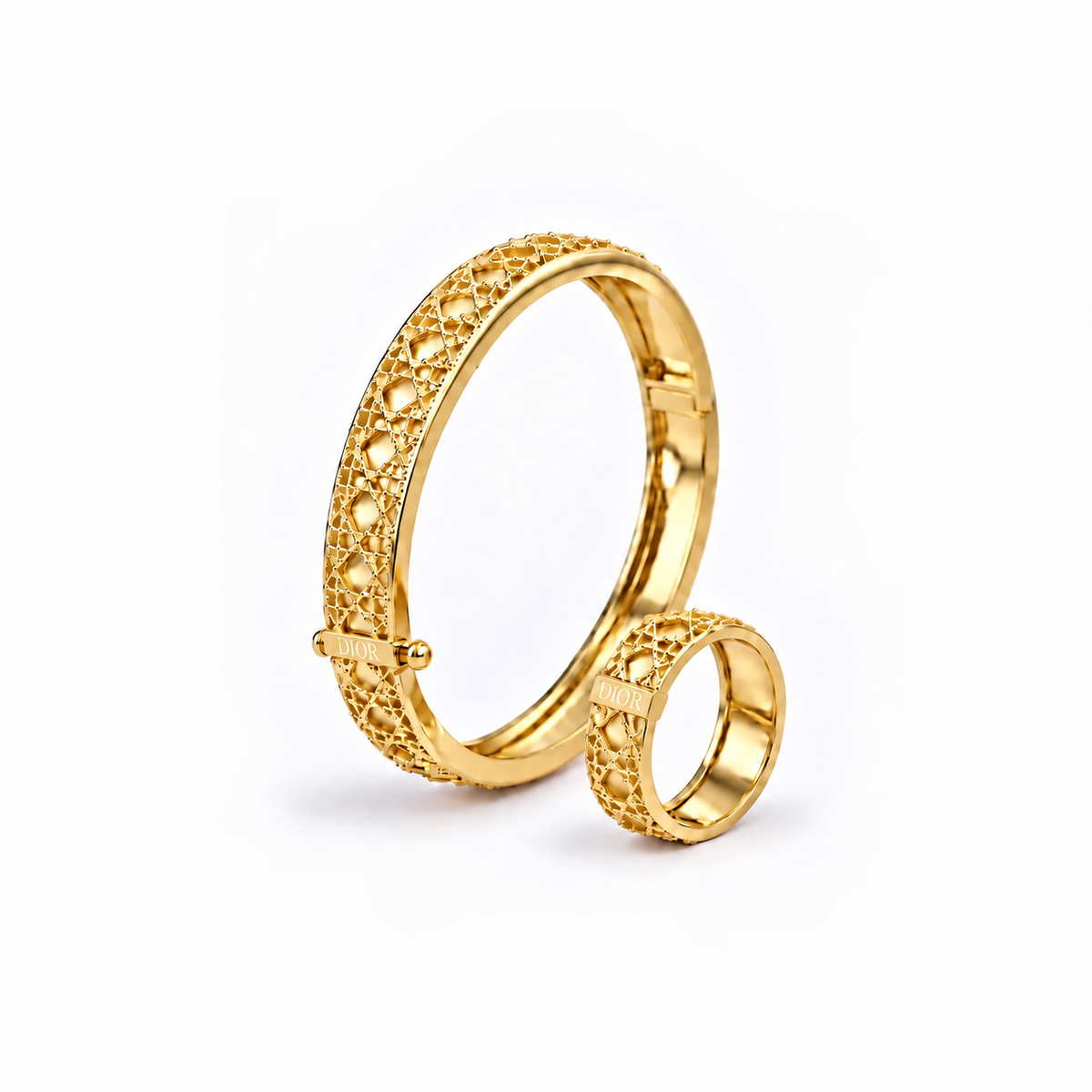 Aurelia Signature Bangle