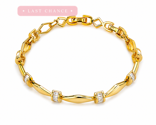 Golden Charm Heart Bracelet