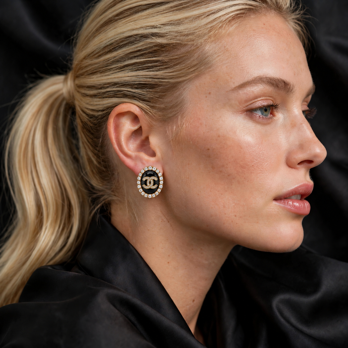 Luxe Gold Oval Black & Crystal Stud Earrings